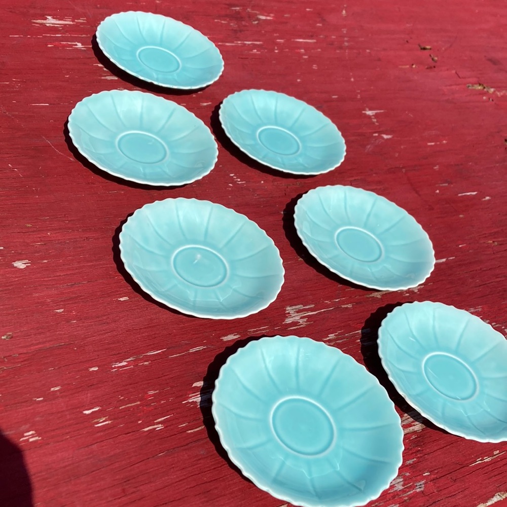 Set of 7 small plates